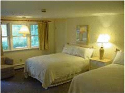 Capewind Waterfront Resort Falmouth Quarto foto